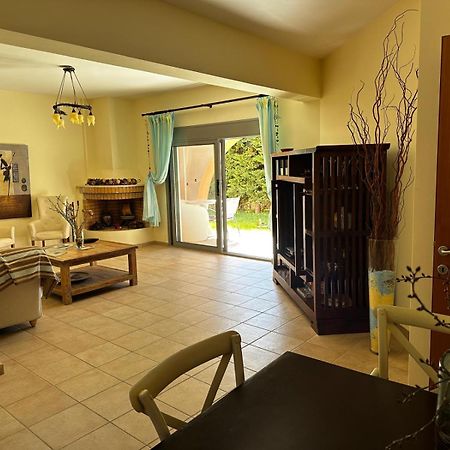 Ερωφίλη Villas Λουρδάτα Εξωτερικό φωτογραφία